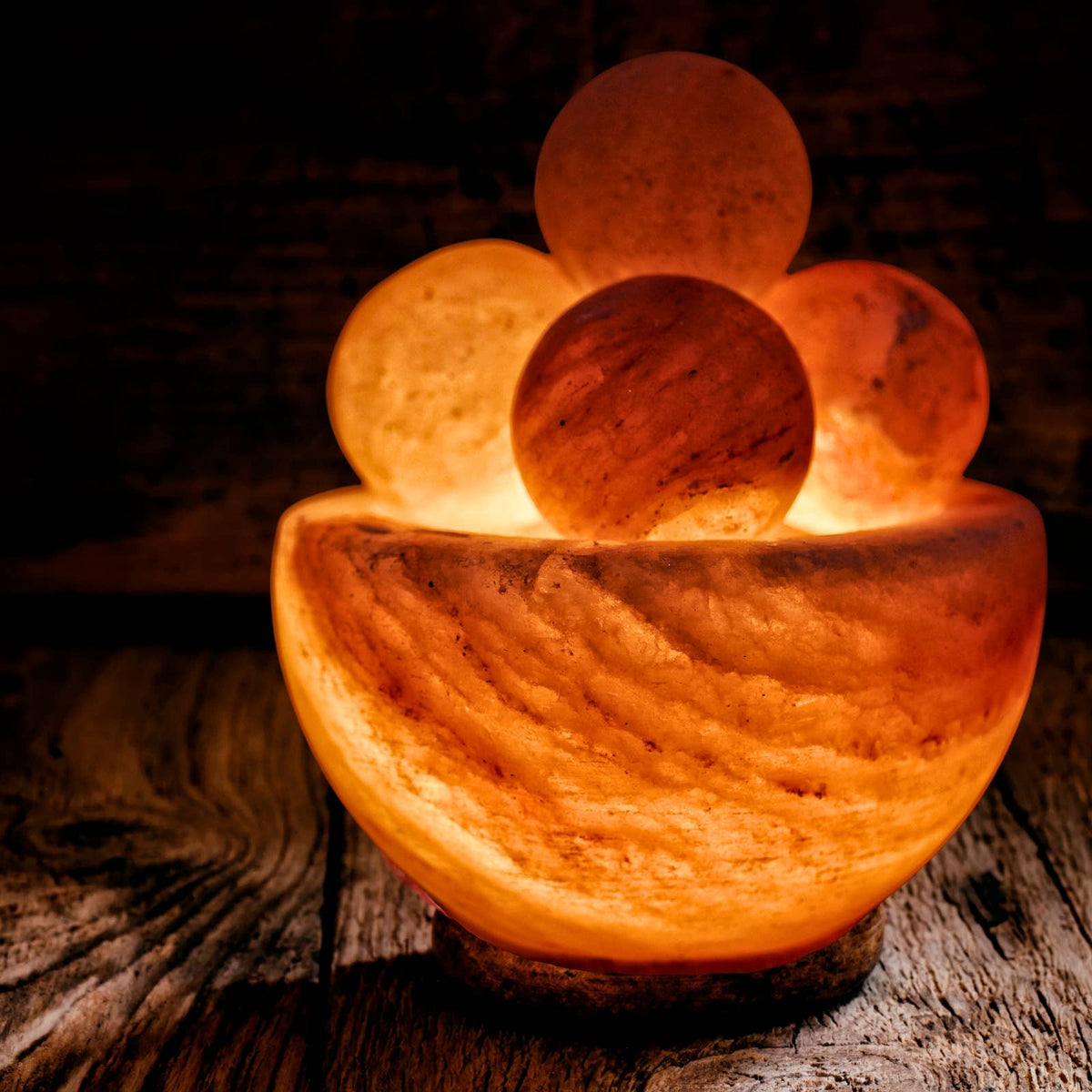 Himalayan Salt Lamp with Massage Balls